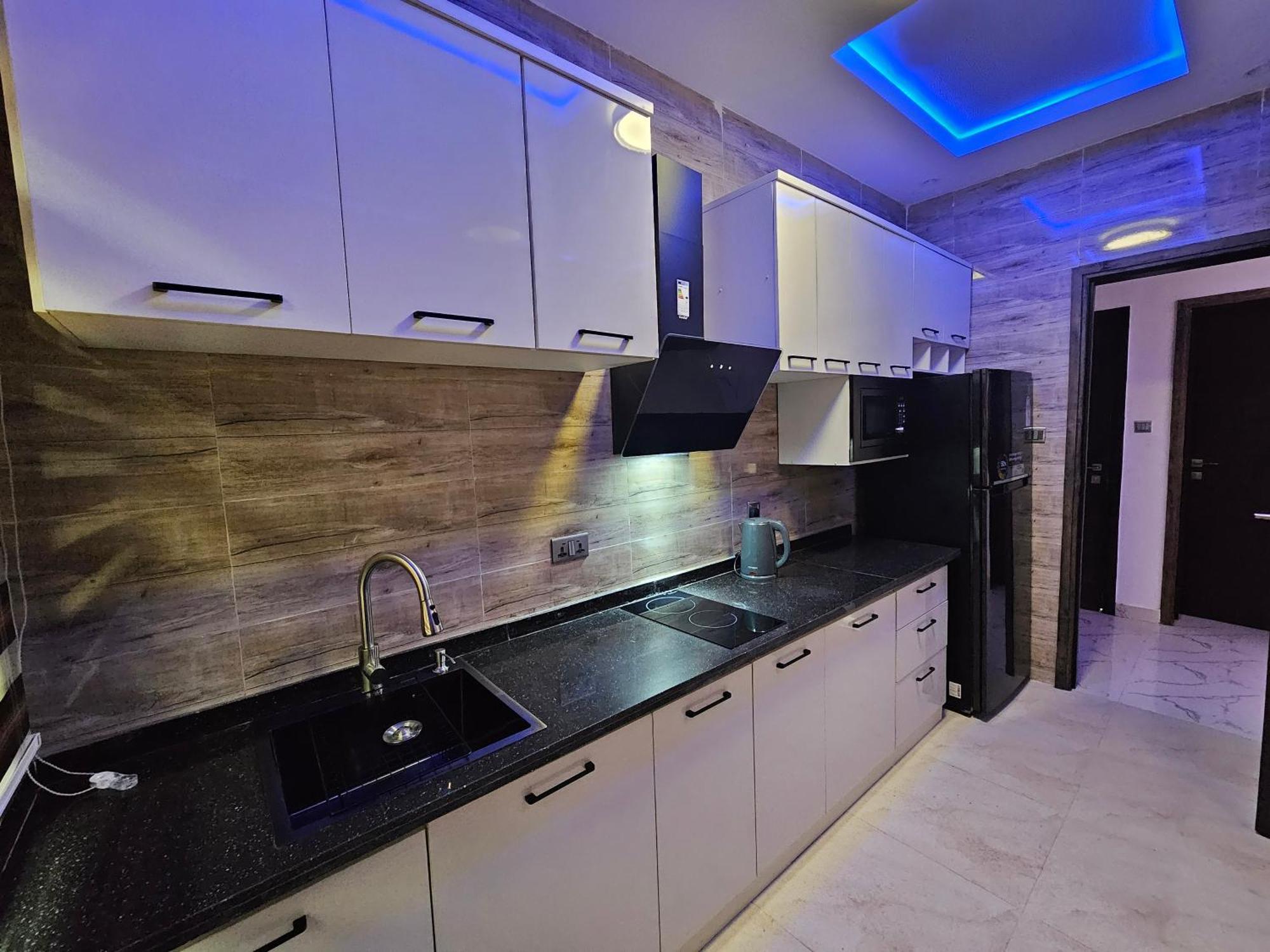 Sapphire Residences By Crystal Magodo อีเคจา ภายนอก รูปภาพ